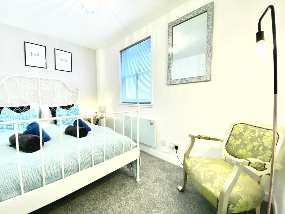 Stylish Central 2 Bedroom Apartment - Free Parking, Free Wifi Orkney Exterior foto